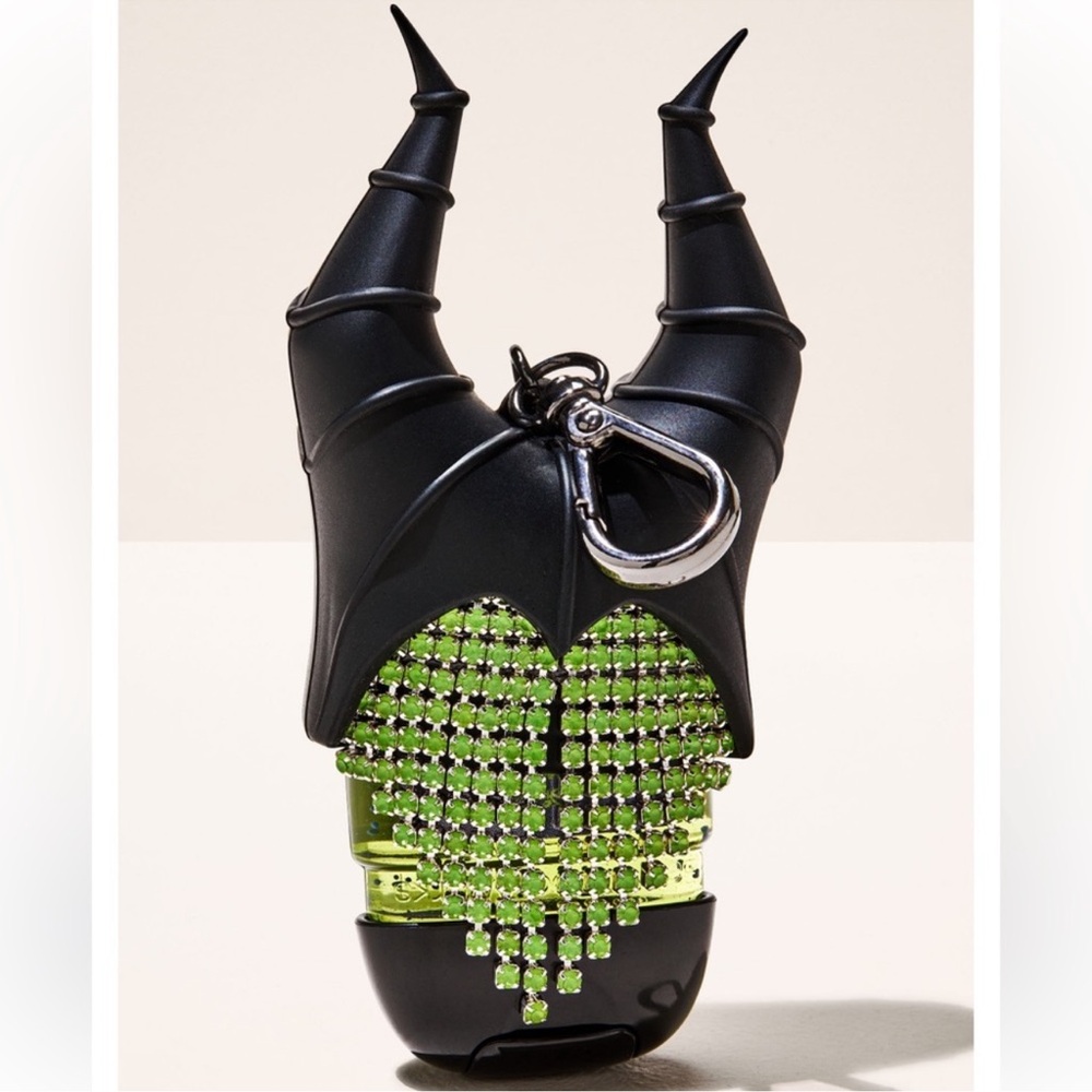 * NWT Bath & Body Works Maleficent pocketbac sanitizer Holder
